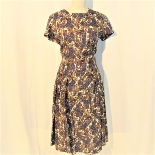 Sini-ruskeakuviollinen 50-luvun mekko, M-L
