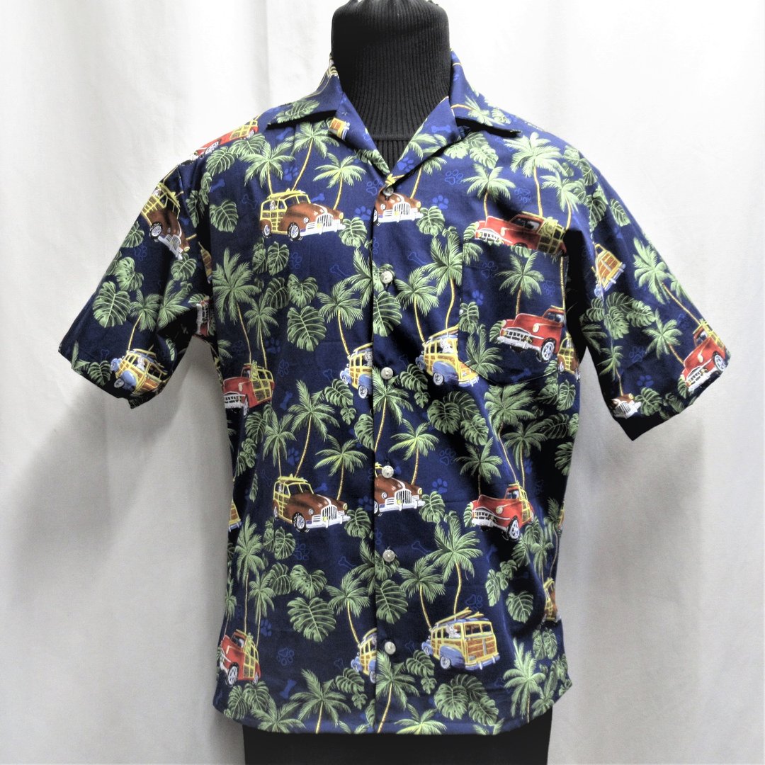 Tummansinipohjainen autoaiheinen havaiji-paita, M