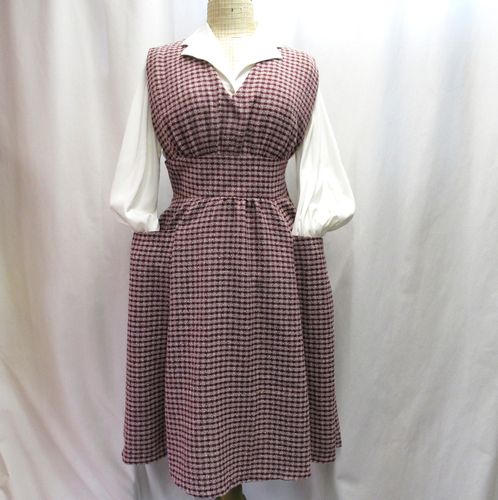 Checked, 40s style Katie -pinafore dress, size 42