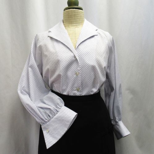 Musta-valkoinen Anna-pusero 40-50-luvun tyyliin, 44, 46, 48, 50, 54